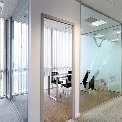 Customized Residential Glass Partition Walls Mudah Bersih Aluminium Glass Divider