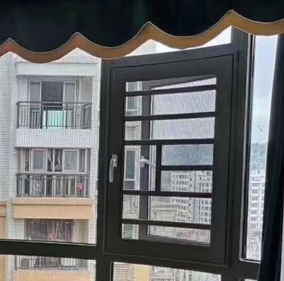 Airproof Aluminium Swing Window Laminated Kaca Jendela Swing Buka