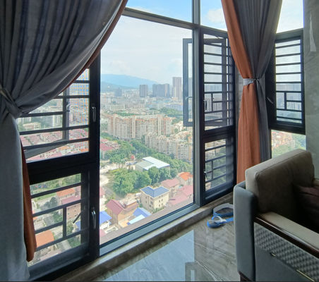 Aluminium Frame Swing Out Windows Disesuaikan Dengan Tempered Insulated Glass