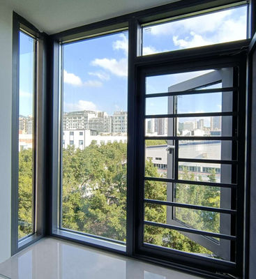 High Grade Aluminium Swing Window Dengan Multi Point Locking Dan Tempered Insulated Glass