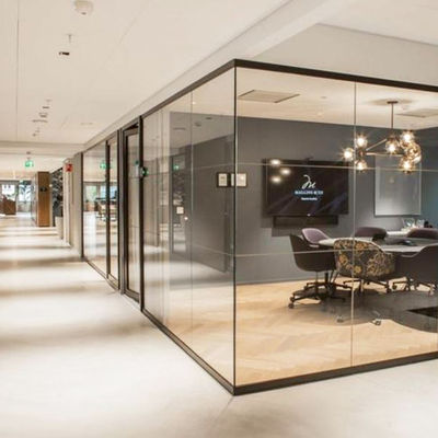 Desain Modern Kaca Kerangka Tepak Dinding Kantor Dengan Kaca Tempered