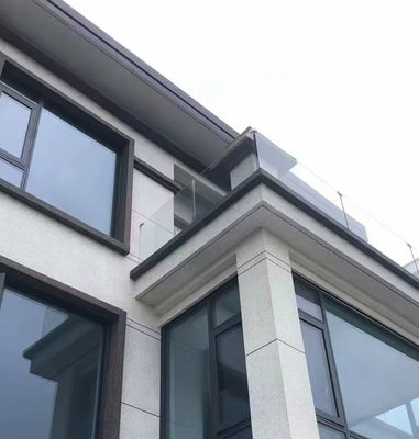 Powder Coating Aluminium U Channel Glass Railing Untuk Lingkungan Bangunan
