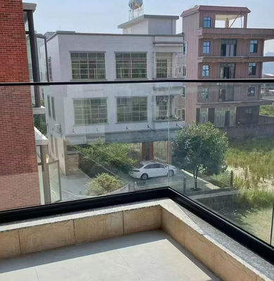 Perbaikan Mudah Aluminium Dan Perisai Kaca Kekuatan Tinggi Dengan Genggam