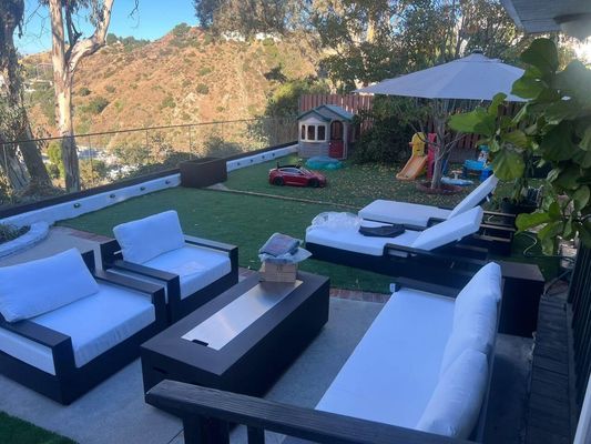 Deck Frameless U Channel Glass Railing Powder Coating Untuk Perumahan