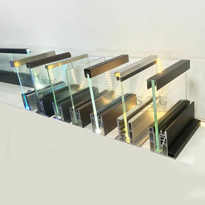 12mm Tangga Tanpa Bingkai Kaca Balkon Balok U Channel Dengan Lampu LED