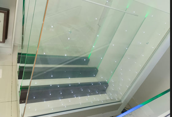 Aluminium U Saluran Kaca Balustrade tahan cuaca untuk luar ruangan