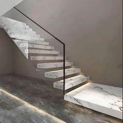 Tangga kaca terapung yang dapat disesuaikan Desain tahan lama dan bergaya dengan pagar baja tahan karat satin / cermin