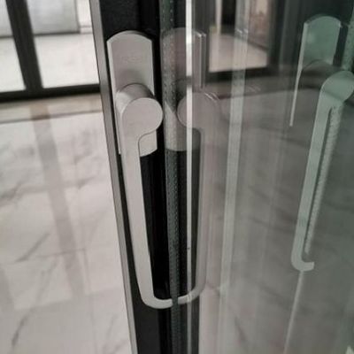 Ukuran Custom Aluminium Bifold Pintu Eksterior Daya tahan Multi-panel Isolasi Termal