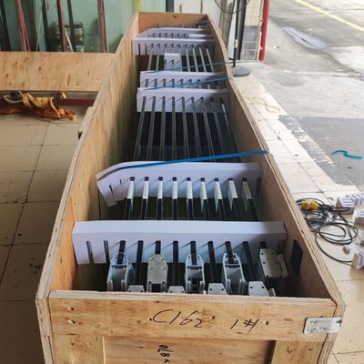 Ukuran Custom Aluminium Bifold Pintu Eksterior Daya tahan Multi-panel Isolasi Termal