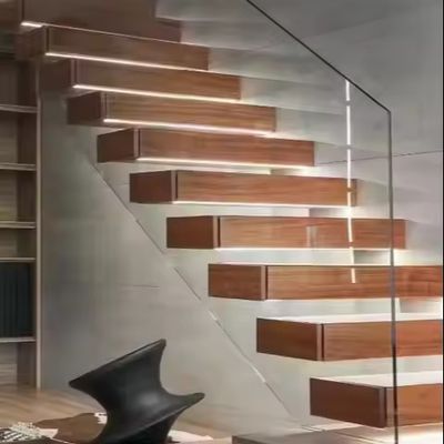 Dinding Dipasang Balok Tersembunyi Tangga Kayu Oak Merah Villa Riser Terbuka Tangga Terapung Dengan Lampu