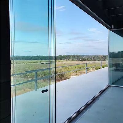 Pintu Kaca Lipat Tanpa Bingkai Aluminium Tebal Profil 2.0mm untuk Partisi Interior dengan Warna Bingkai yang Dapat Disesuaikan