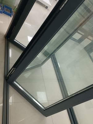 Pintu Patio Bifold Aluminium Kaca Tempered Dengan Profil Termal Break