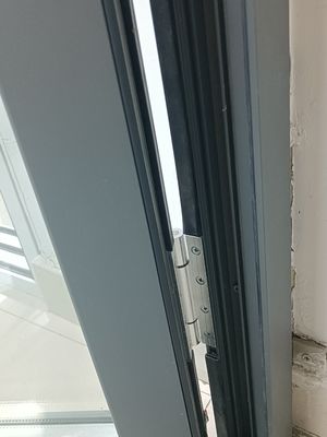 Operasi yang lancar Pintu Lipat Aluminium Pintu Akordion Aluminium Tugas Berat