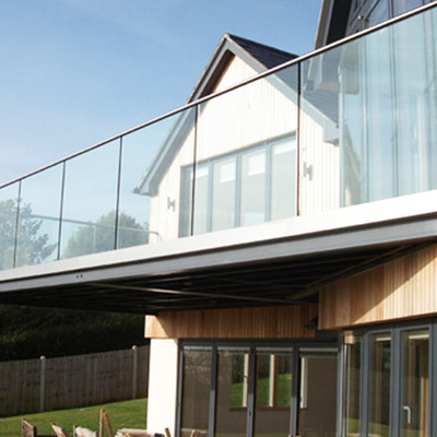 Sistem Balustrade Handrail Glass dengan Profil Aluminium U-Channel 12